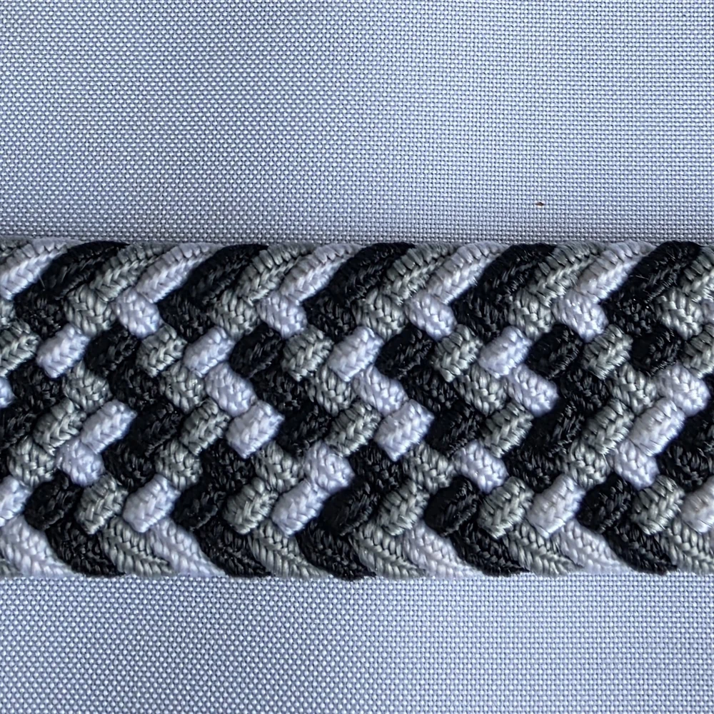 Stylish Black and Gray Woven Belt With 100% Leather Details Unisex 42" X 1.5" - Picture 10 of 11